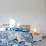 Bilocali Sul Mare Le Orchidee דירה לידו מריני