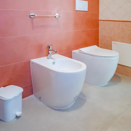 Bilocali Sul Mare Le Orchidee Apartment *